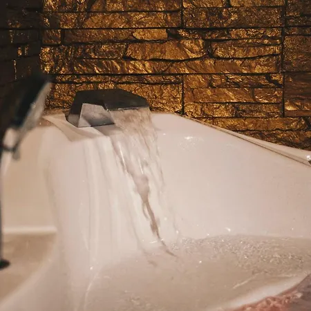 Alojamento de Acomodação e Pequeno-almoço L'eau D'heure Essentielle *